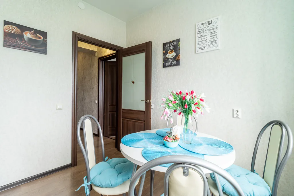 Апартаменты в новом доме с кофемашиной, до метро 5 минут пешком у Ж/Д