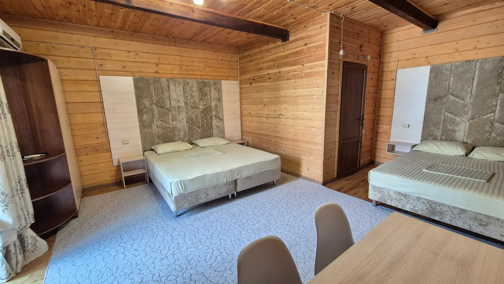 Четырехместный номер с раздельным кроватями, стандарт