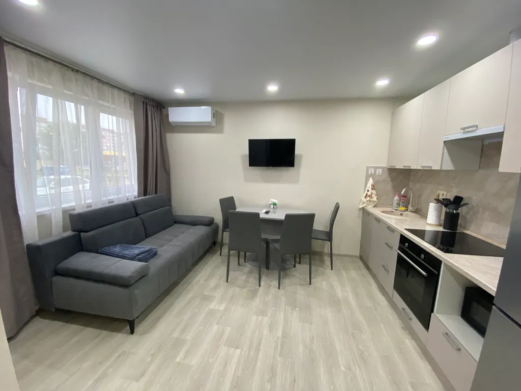 Квартира Квартира Благоустроенная студия с видом на горы — Сириус