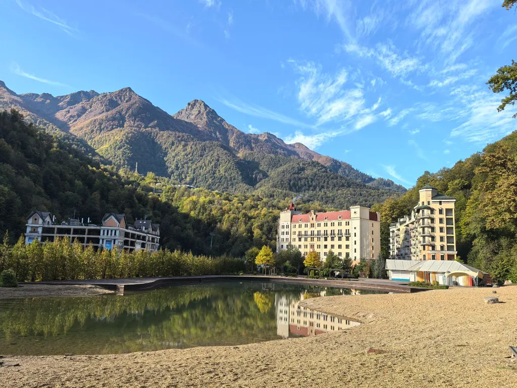 Шикарный апартамент в центре Роза Хутор