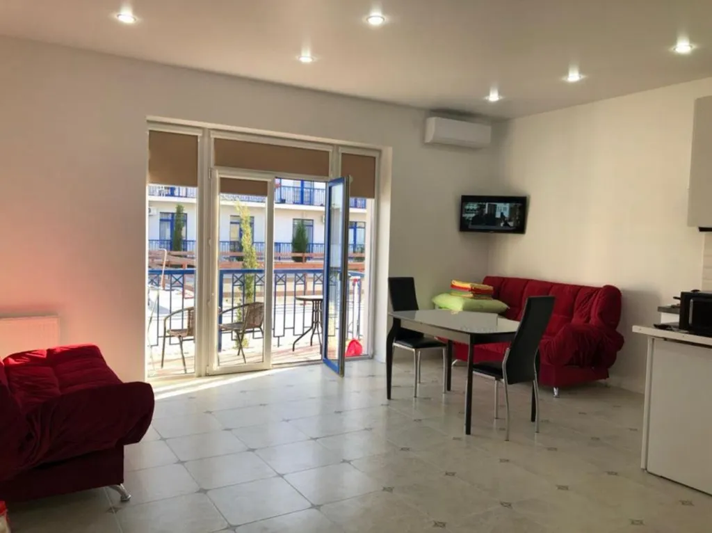 Квартира Уютная студия в Итальянской деревне в Крыму — аренда посуточно в Черноморское