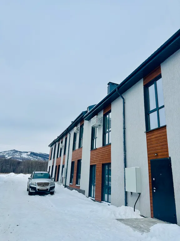 Квартира-студия с видом на горы