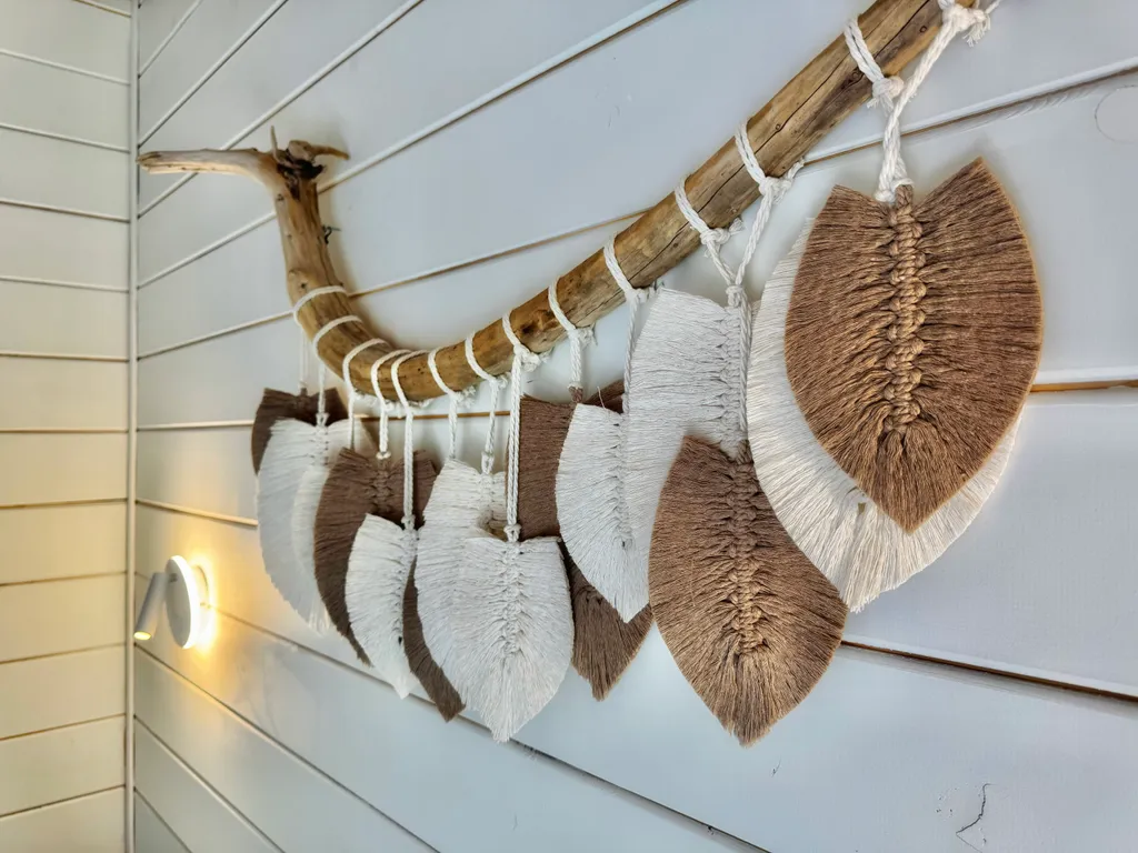 Дом в эко стиле с мангалом и видом на лес