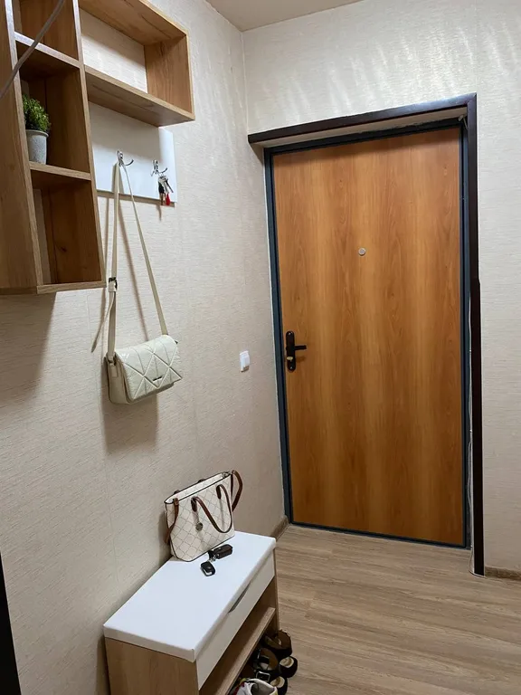 Прекрасная студия в современном стиле с кондиционером и горячей водой