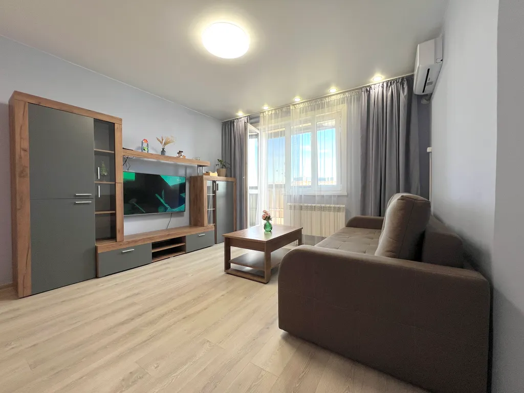 Уютная евродвушка в центре. Не берем плату за финальную уборку