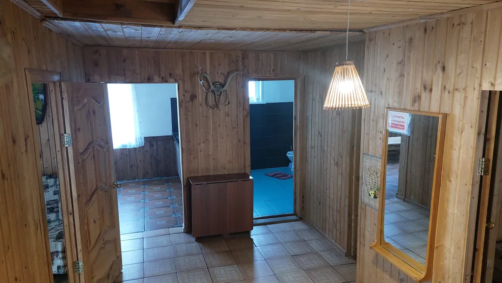 Дом на набережной в центре города