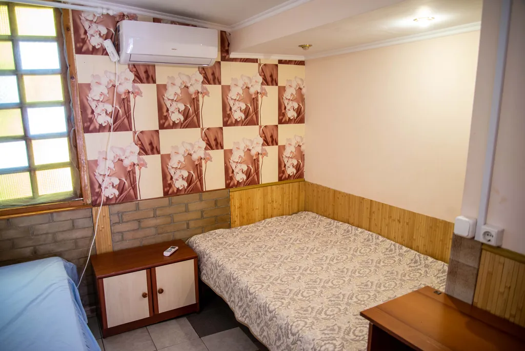 Домик с террасой