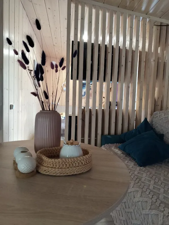 Новый современный Барнхаус посреди леса