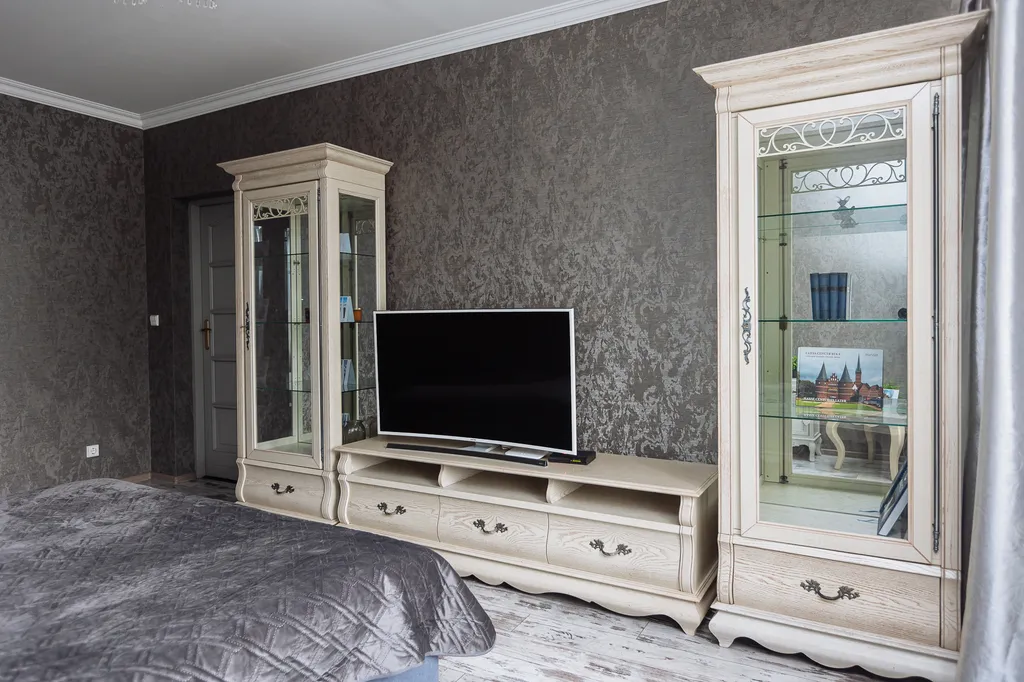 Квартира 3-комнатная Квартира — Калининград