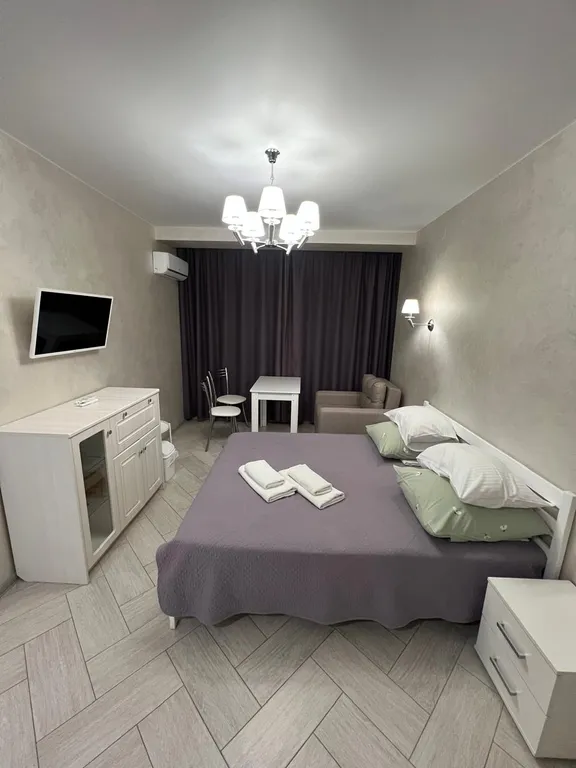 Квартира Квартира Комфортная, светлая, уютная студия. Шаговой 150-300метров к набережной — Алушта