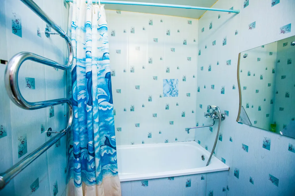 Квартира в центре города,  в пешей доступности жд вокзал,  жд колледж,