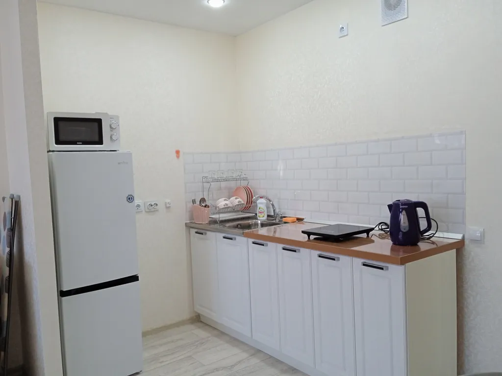 Просторная студия рядом с монастырем в новом доме