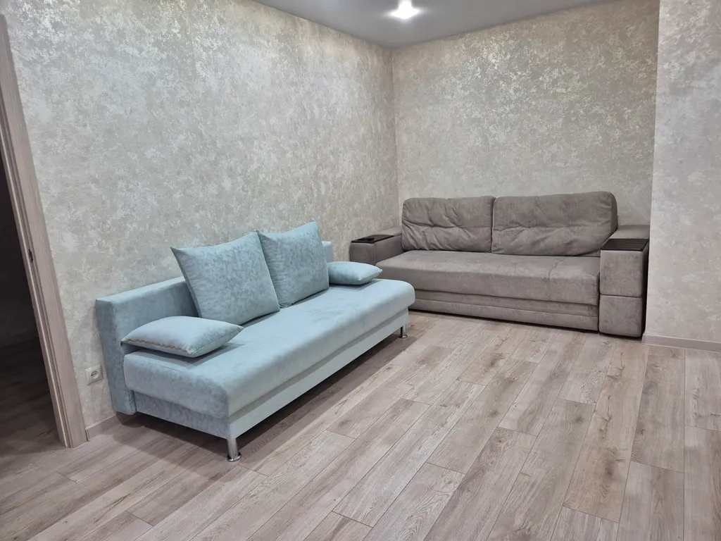 Новая квартира в сквере около стадиона