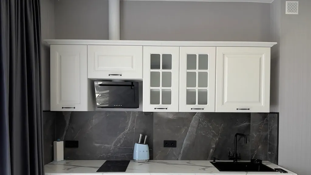 Квартира с красивым видом на море, 2 минуты до пляжа пешком