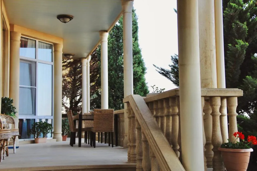 Aymesa вилла с видом на Каспийское море