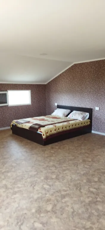 Уютная мансарда 35 м² в частном доме в 15 минутах ходьбы до моря