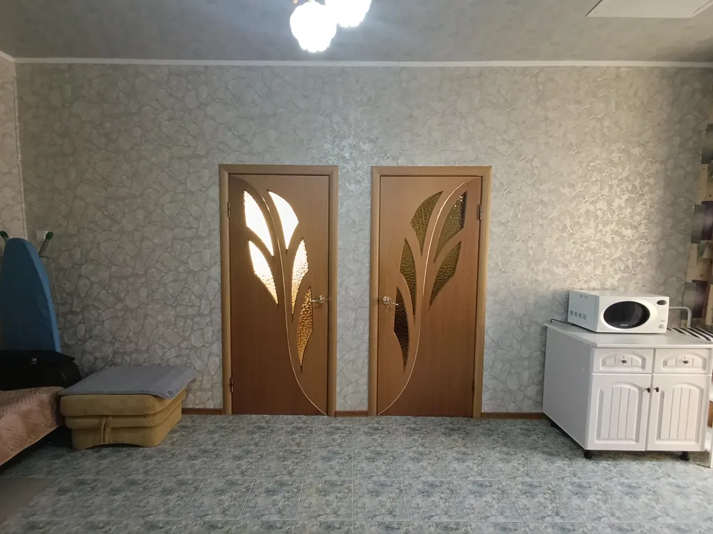 Целый этаж в доме из 4 комнат