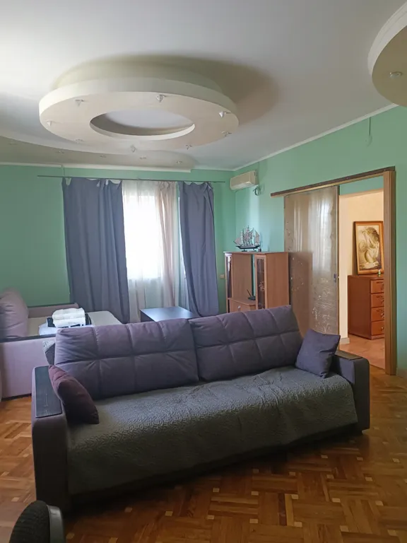 Коттедж Часть дома с бассейном — аренда посуточно в Геленджик