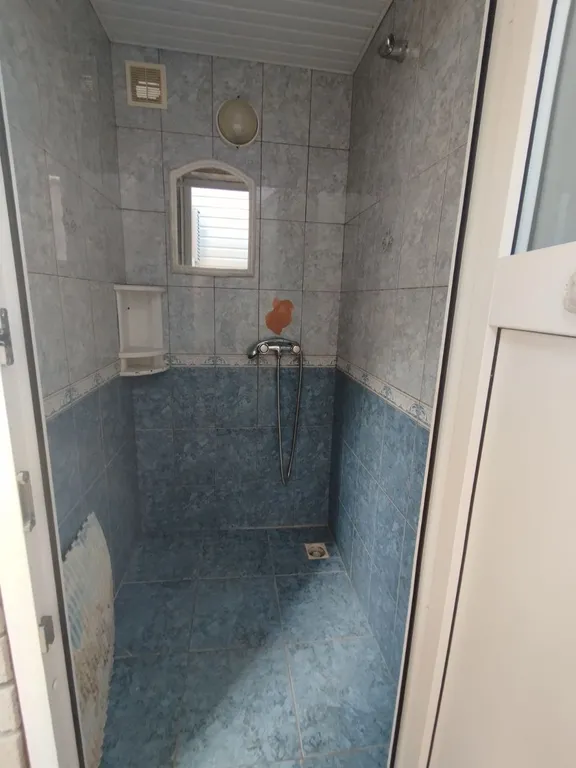 Квартира Комната улучшенный эконом на 3 человек с дополнительным местом — Лазаревское