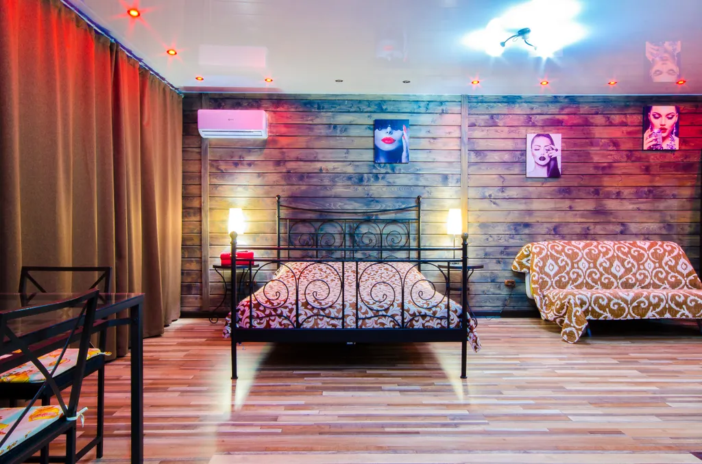 Квартира Квартира Уютная студия недалеко от ЖД вокзала и исторического центра — Ярославль