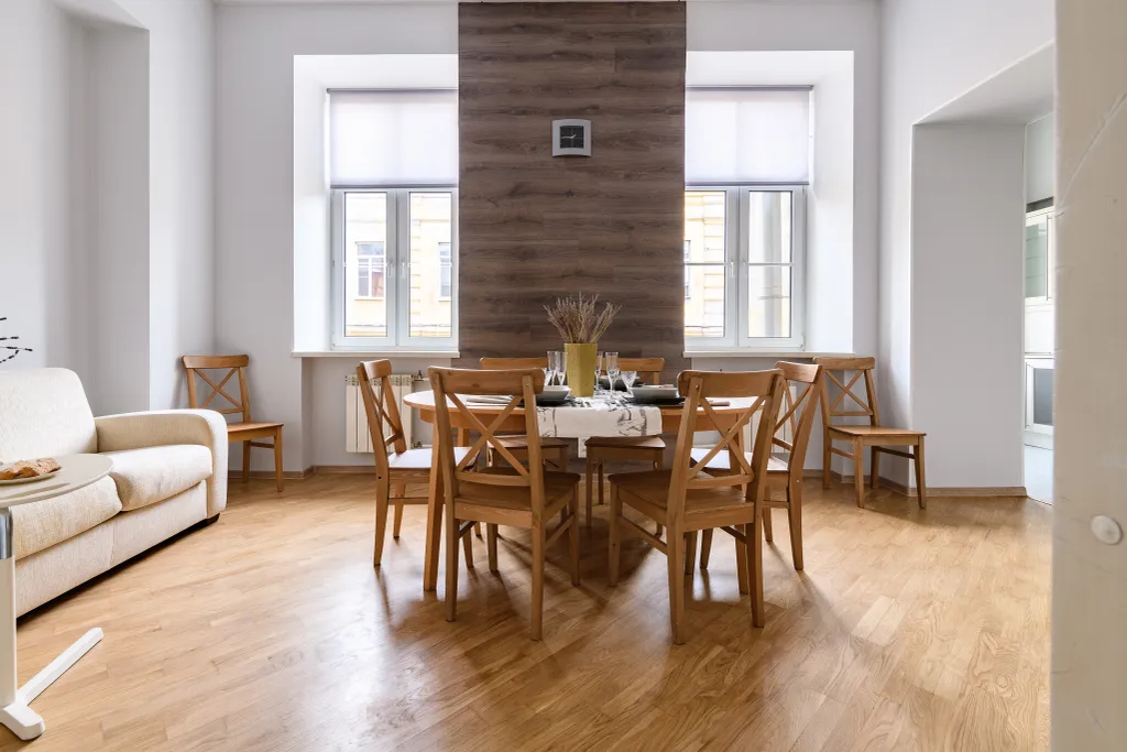 Апартаменты у Эрмитажа
3 спальни, 2 санузла.