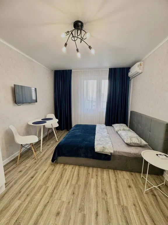 Квартира Студия для двоих рядом с Городом Еды в современном районе города — аренда посуточно в Оренбург