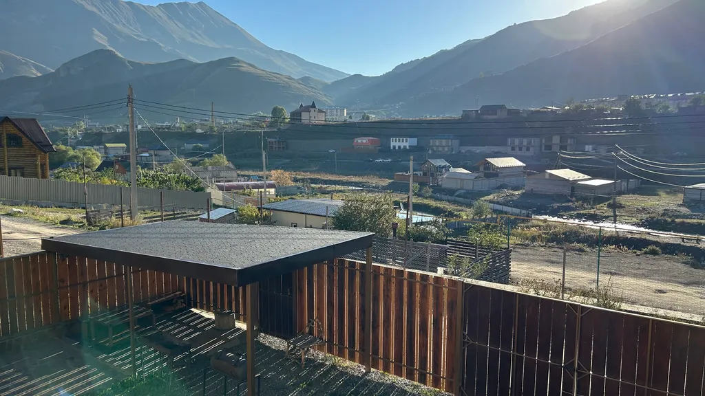 Уютный дом с красивым видом на горы