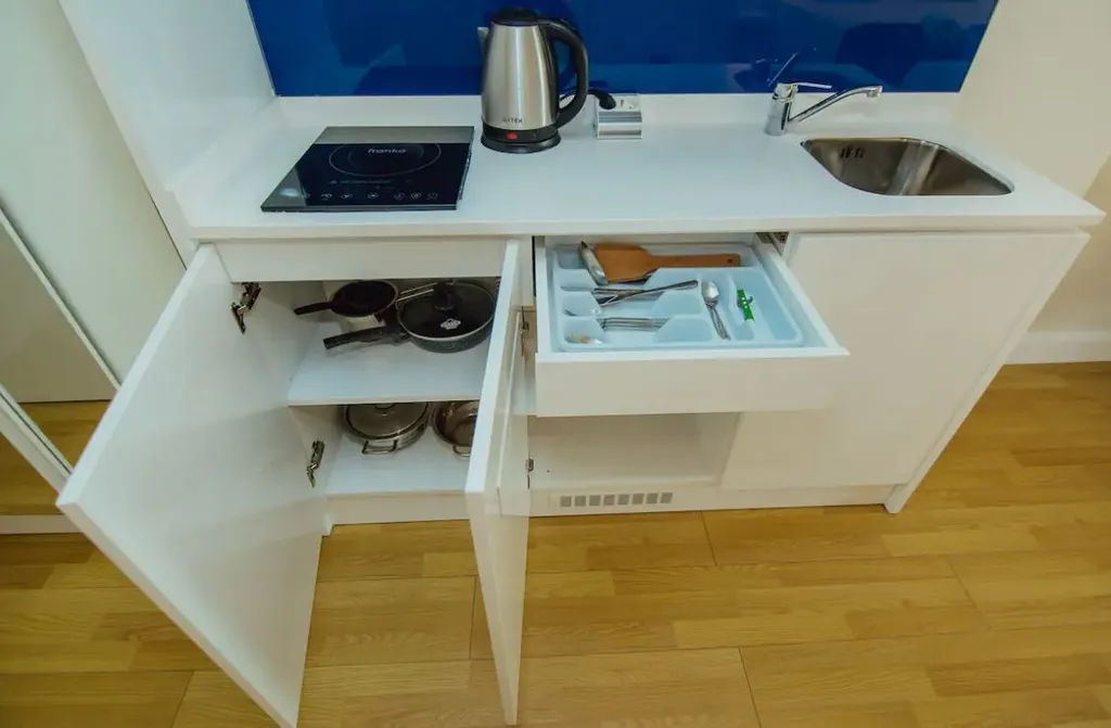 Orbi City View 18-19