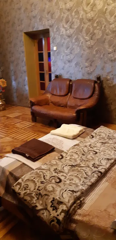 Уютная  однокомнатная  квартира. В историческом  доме  1898  года.