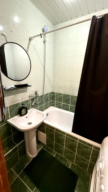 Семейный сьют в спальном районе