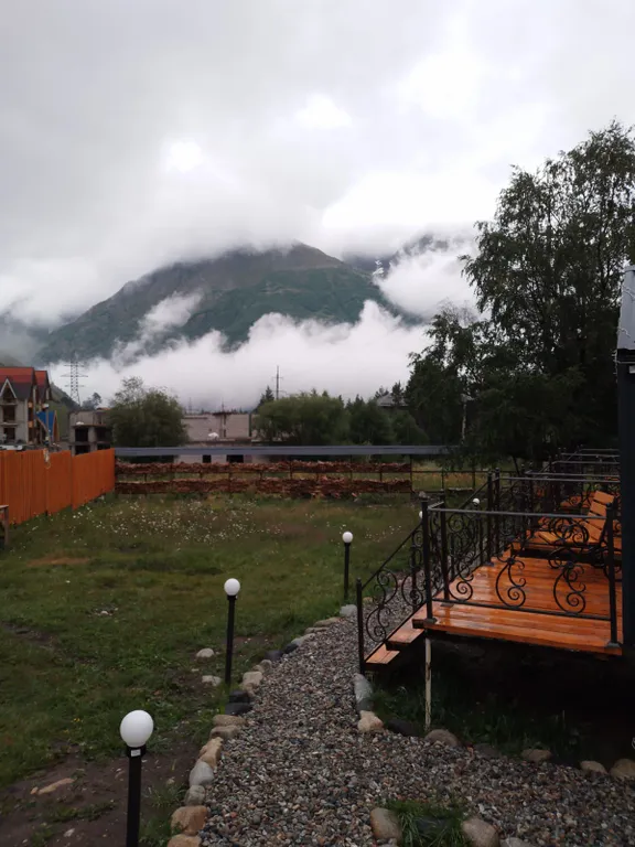 Гостинечный комплекс "Орлиный утес"