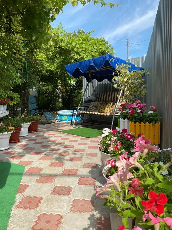 Уютный домик рядом с морем