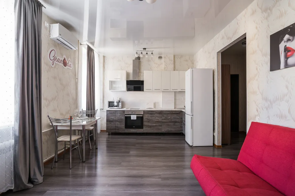 Светлая красивая двухкомнатная квартира в самом-самом центре города