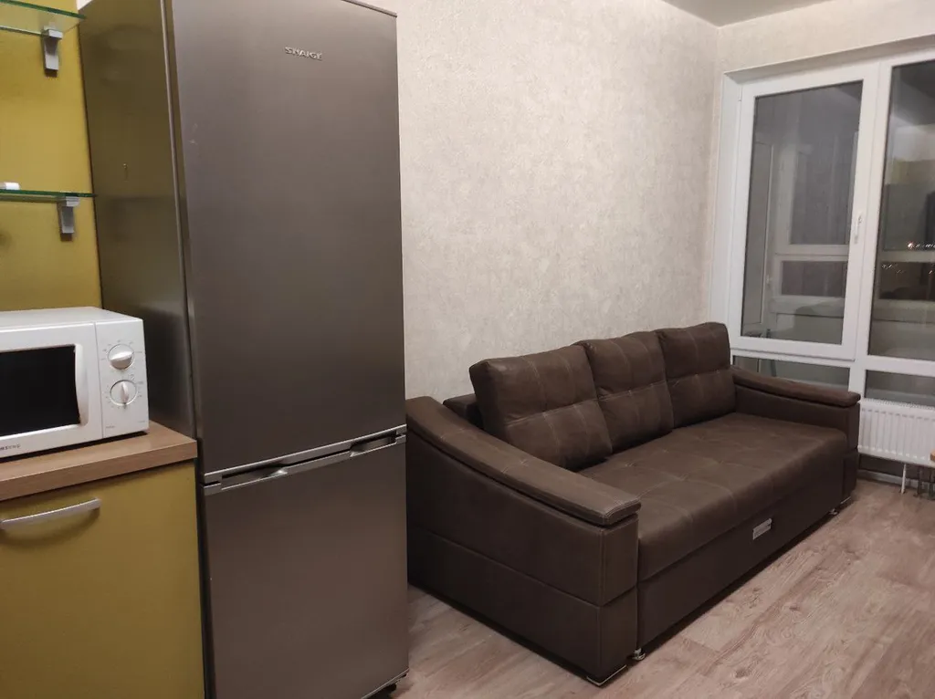 3 комнатная квартира рядом с аквапарком и Дворцом Борьбы