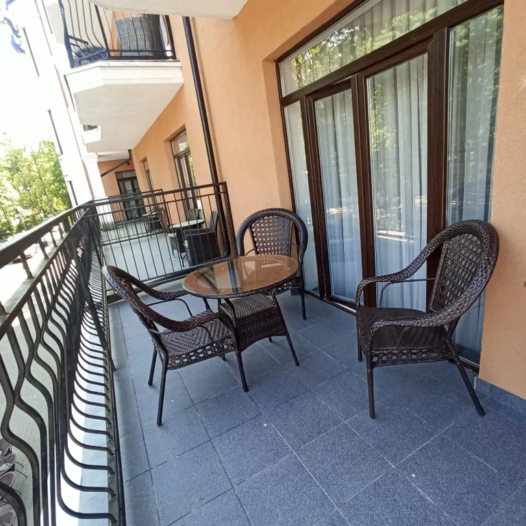 Апартамент Fuchsia Fusion