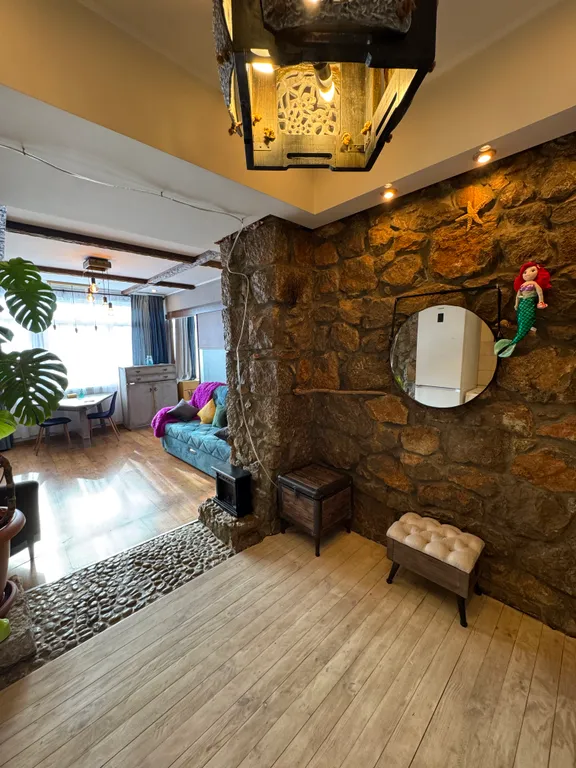 Комфортная пещера в самом живописном уголке