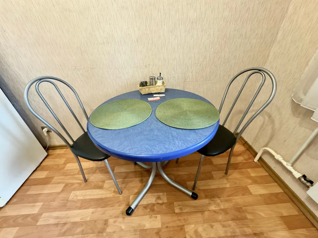 Однокомнатная квартира улучшенной планировки с видом на лес