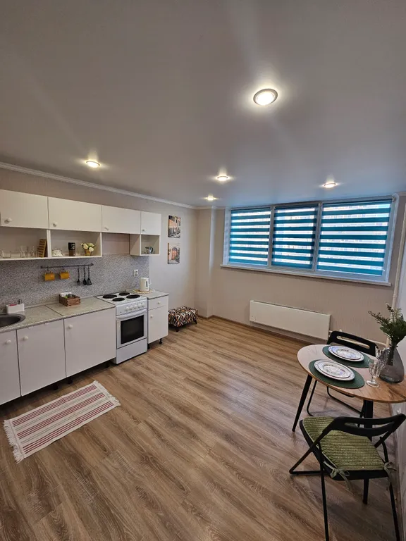 Уютная квартира в современном квартале рядом с лесом