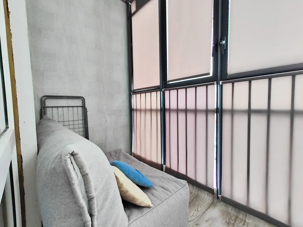 Квартира-студия Вверх