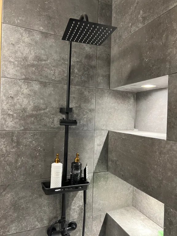 2-комнатная квартира комфорт класса возле аэропорта