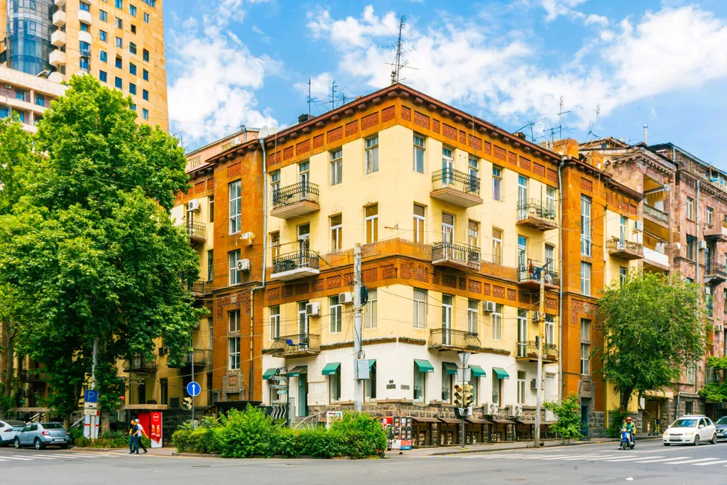 Стильные апартаменты, 1 спальня, рядом с Оперным театром