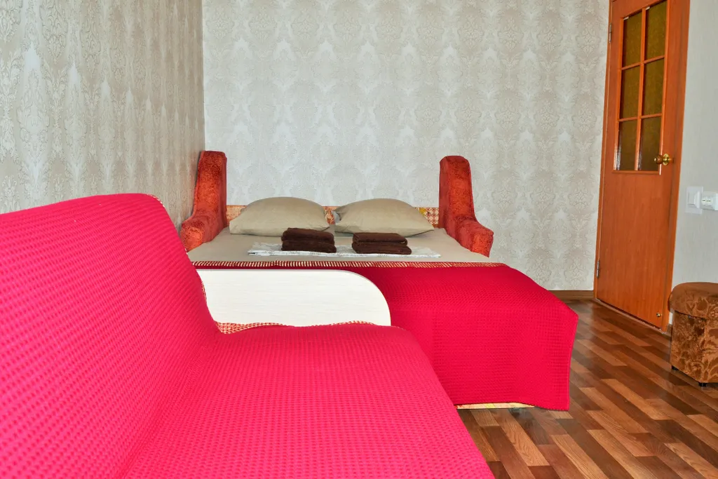 Уютная квартира в центре поселка