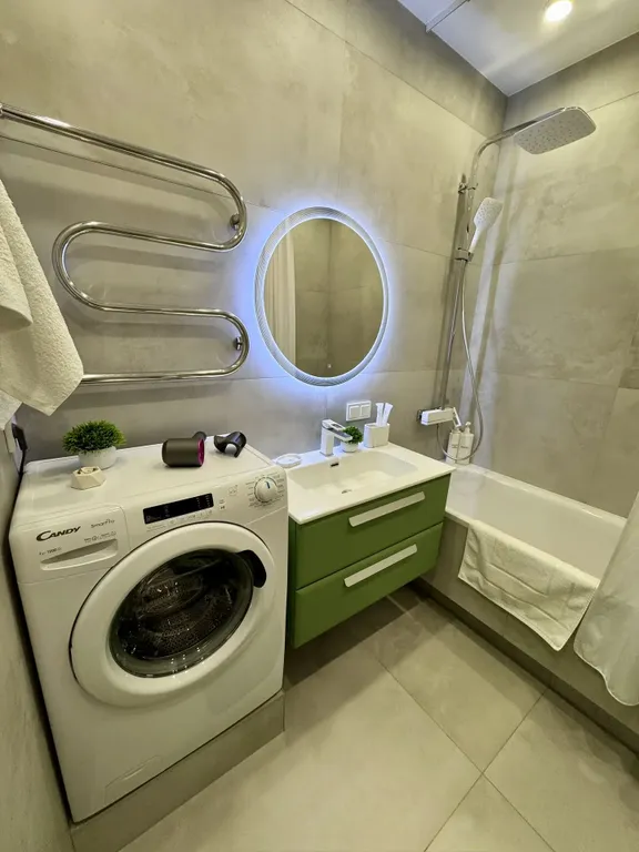 Новая квартира в центре города с дизайнерским ремонтом