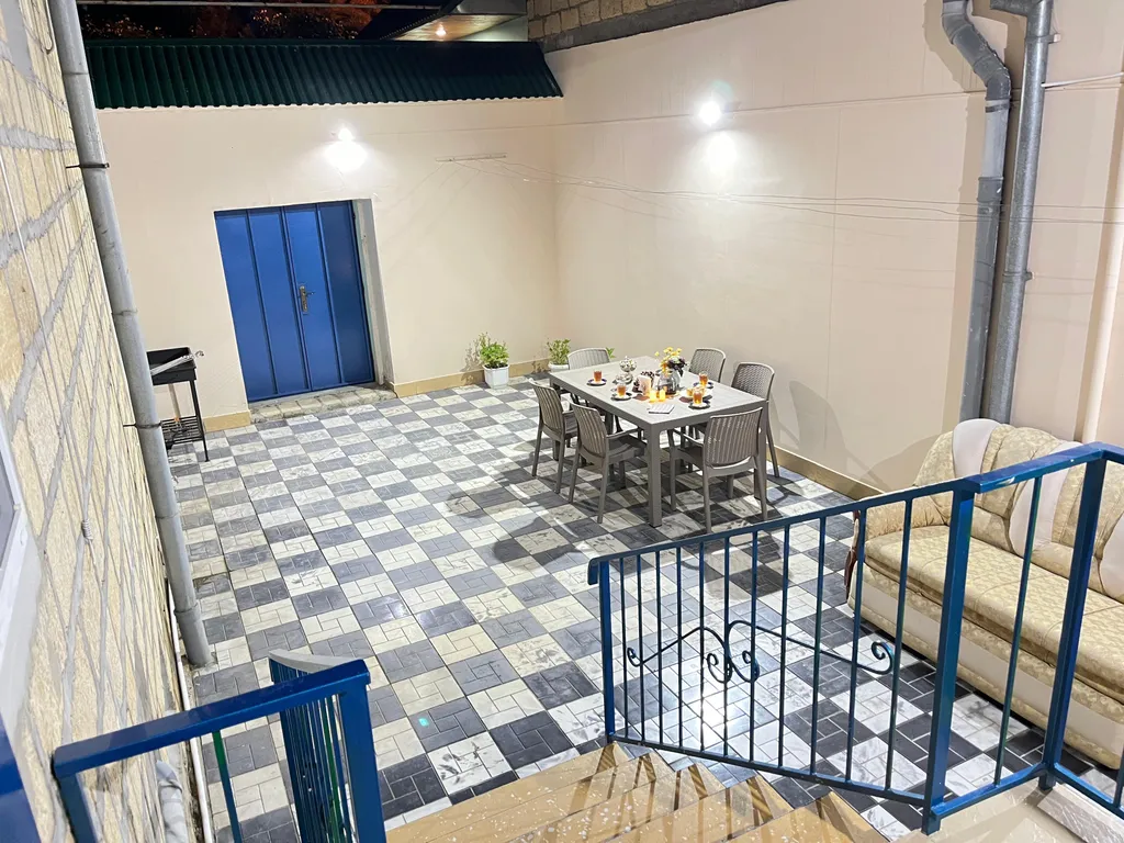 Гостевой домик в центре города на 8 человек