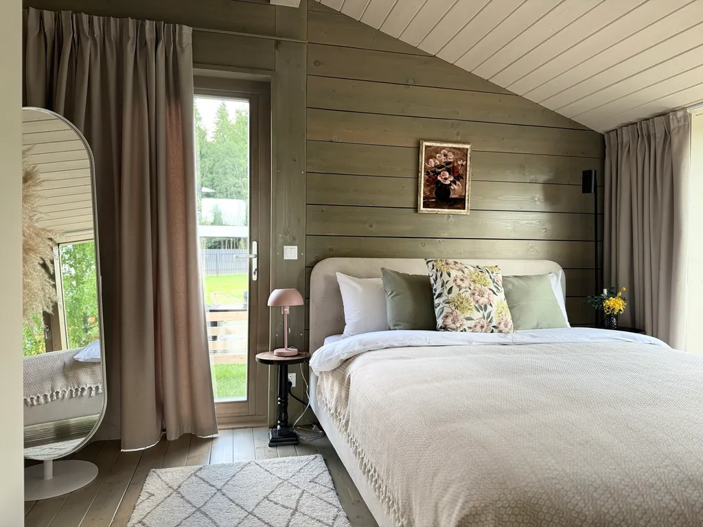 Уютный загородный дом в тишине