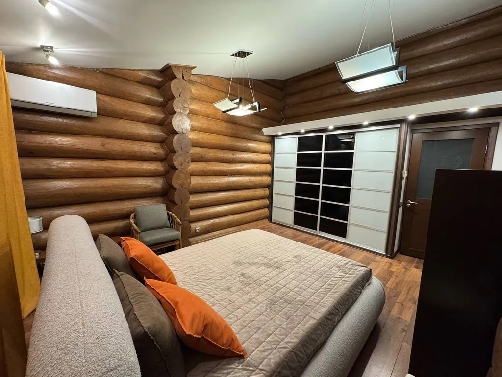 Коттедж на берегу Суходольского озера