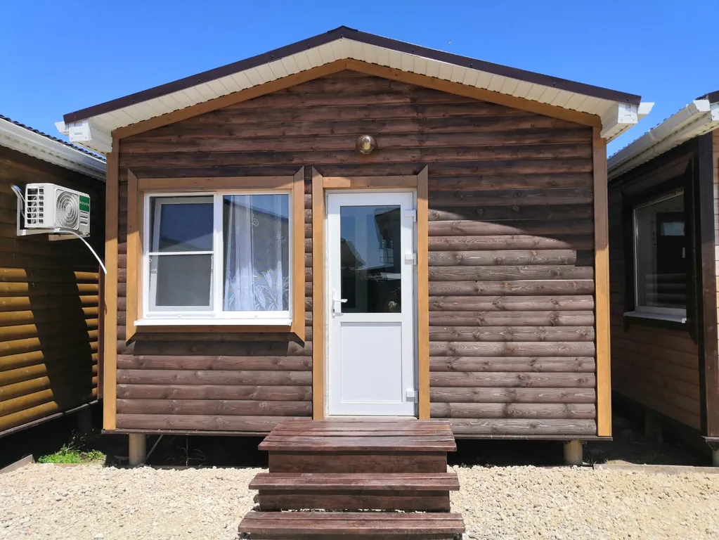 Коттедж 1-комнатный Дом — Кучугуры