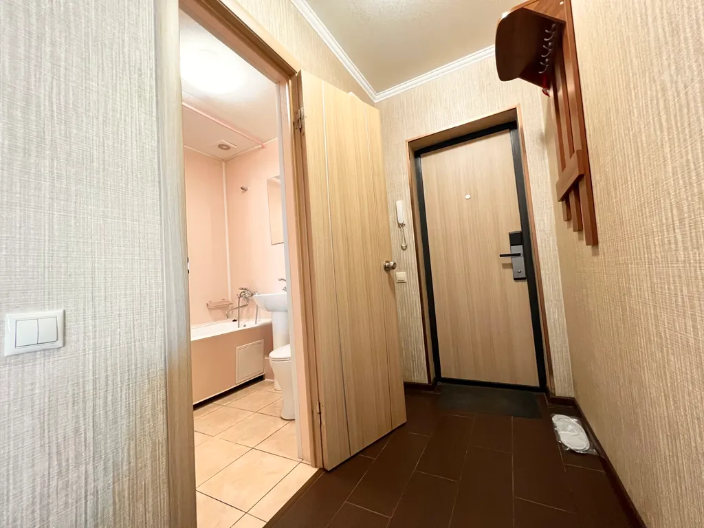 Студия возле автостанции 6 ШК