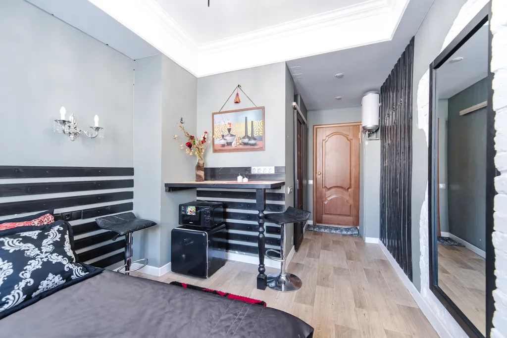 Атмосферная комната-студия возле набережной