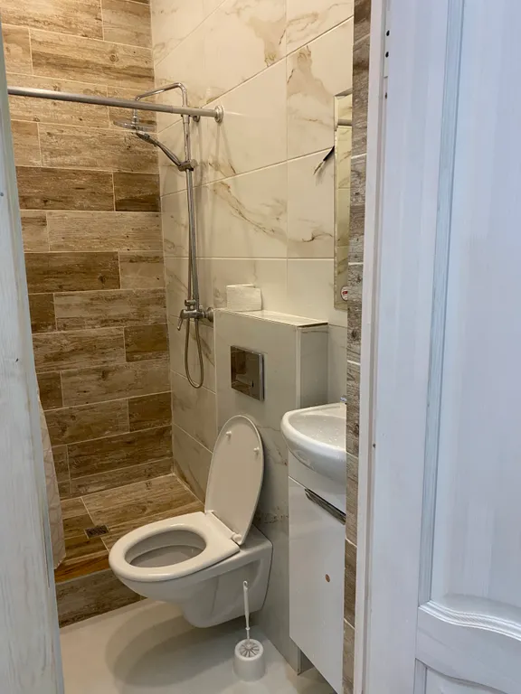 Уютные апартаменты в микрорайоне Новый Сочи с подогреваемым бассейном